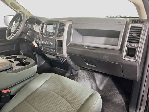 Used 2018 RAM 1500 Tradesman w/ Popular Equipment Group RWD image 29