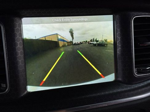 Used 2016 Dodge Charger SRT w/ Harman/Kardon Audio Group image 33