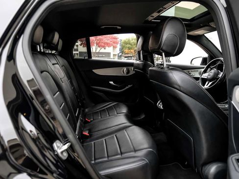 Used 2021 Mercedes-Benz GLC 300 4MATIC Coupe image 35