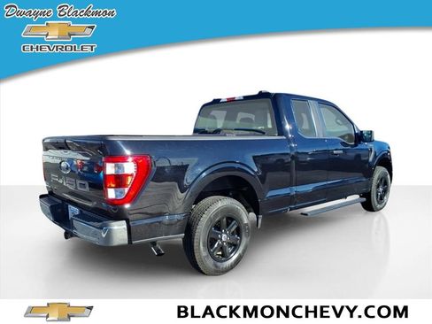 Used 2023 Ford F150 XL w/ Trailer Tow Package image 3
