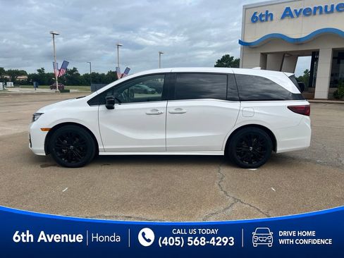 Used 2025 Honda Odyssey Sport-L image 8