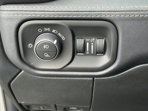 New 2026 RAM 2500 Rebel AWD/4WD image 19