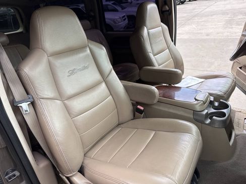 Used 2004 Ford Excursion Limited AWD/4WD image 21