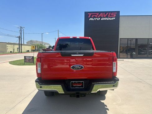 Used 2019 Ford F250 Lariat w/ Lariat Value Package AWD/4WD image 9