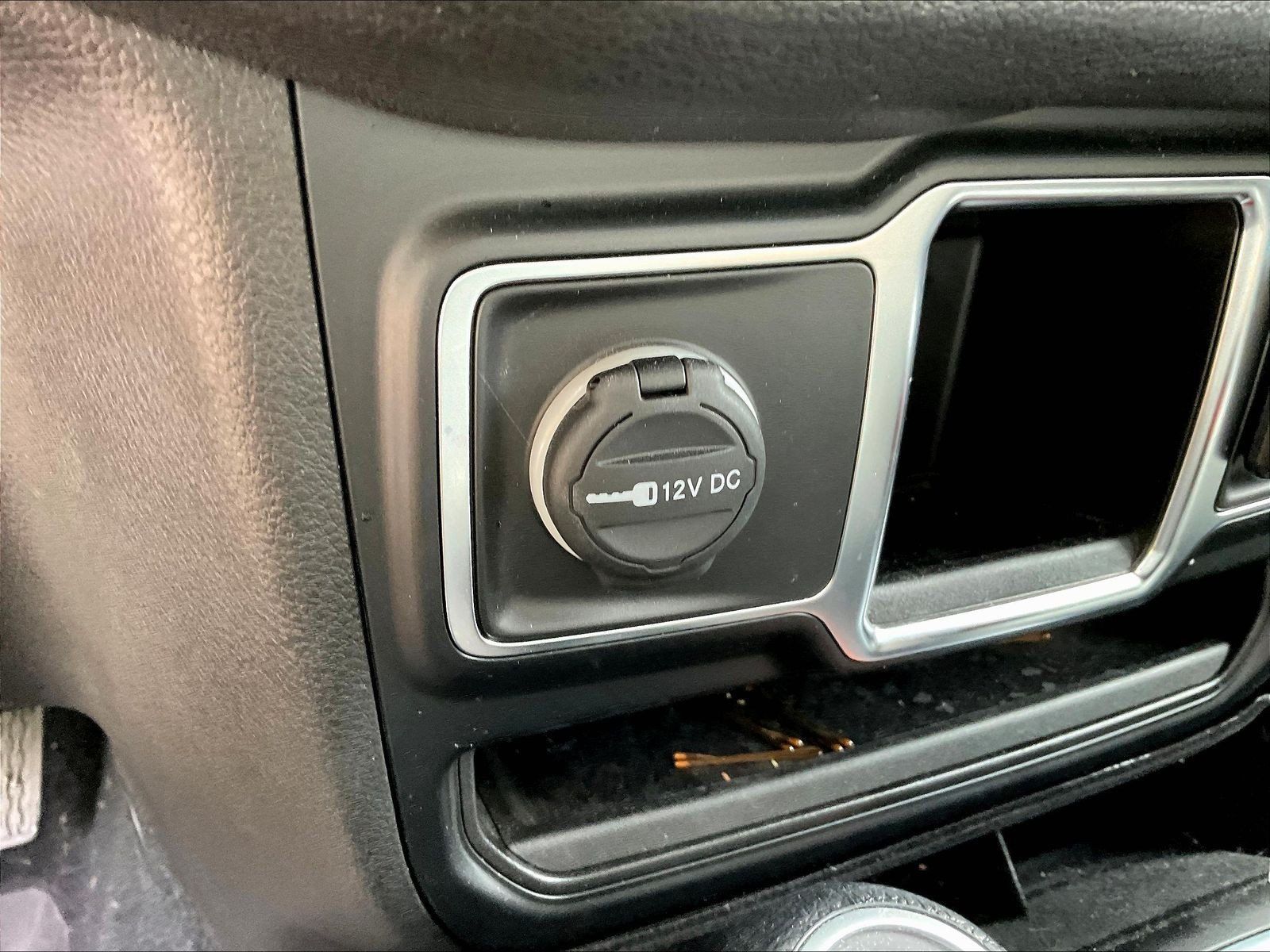 Used 2024 Jeep Wrangler Unlimited Sport AWD/4WD image 16