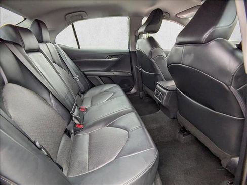Used 2024 Toyota Camry XLE FWD image 18