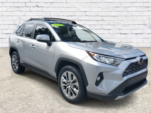 Used 2021 Toyota RAV4 Limited image 5