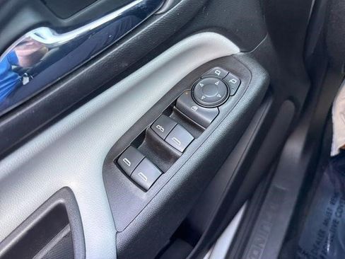 Certified 2022 Chevrolet Equinox LS image 7