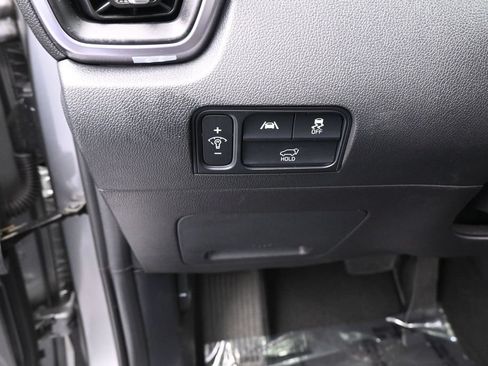 Used 2023 Kia Sorento EX w/ Panoramic Sunroof Package FWD image 13