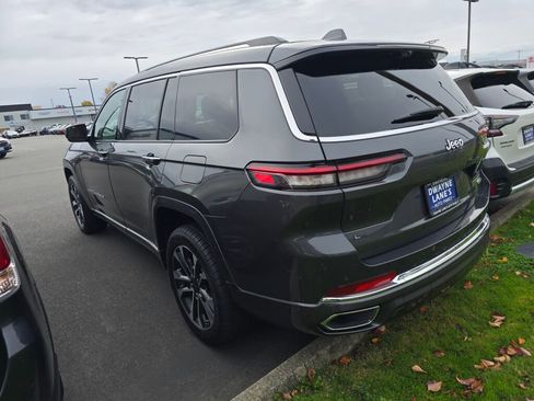 Used 2021 Jeep Grand Cherokee L Overland w/ Luxury Tech Group IV image 7