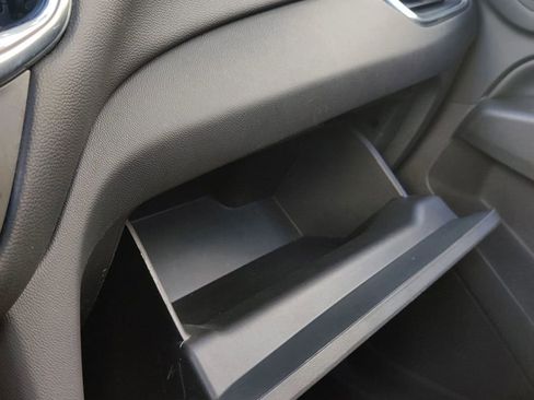 Used 2022 Chevrolet Equinox LT image 29