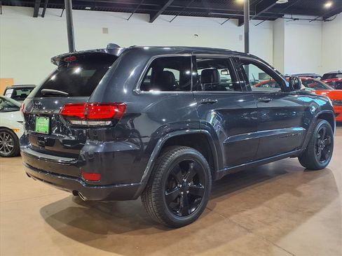 Certified 2015 Jeep Grand Cherokee Altitude image 6