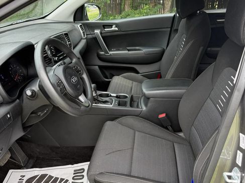 Used 2018 Kia Sportage LX FWD image 6