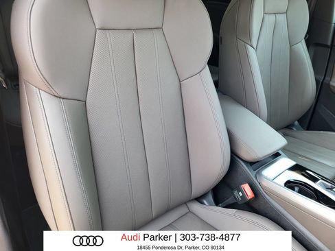 Used 2025 Audi Q5 Premium w/ Premium Plus AWD/4WD image 14
