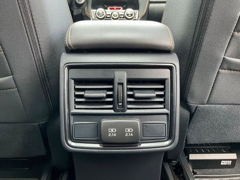 Certified 2025 Subaru Forester Wilderness AWD/4WD image 17