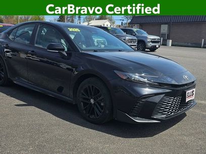 Used 2025 Toyota Camry SE w/ Convenience Package