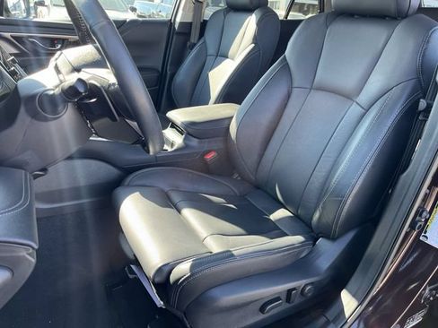 Certified 2024 Subaru Outback Limited AWD/4WD image 15