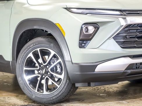 New 2026 Chevrolet TrailBlazer LT FWD image 4
