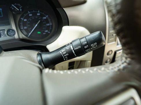 Used 2018 Lexus GX 460 Luxury AWD/4WD image 54