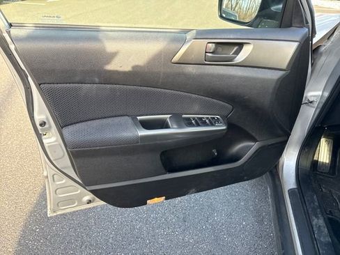 Used 2011 Subaru Forester 2.5X image 15