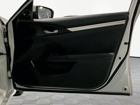 Used 2020 Honda Civic Sport image 25
