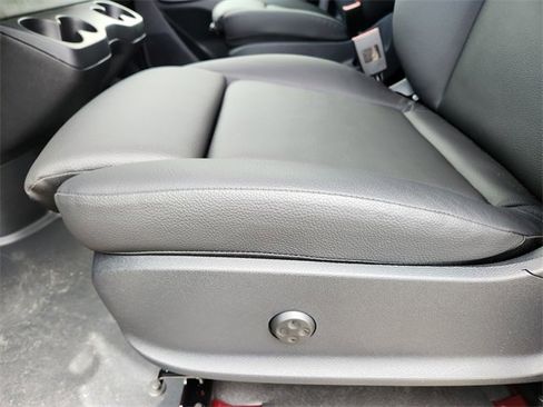 New 2025 Mercedes-Benz Sprinter 2500 image 9