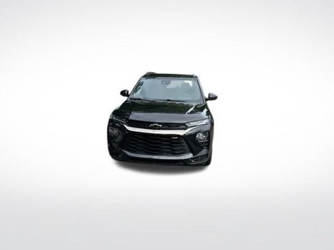 Used 2022 Chevrolet TrailBlazer RS w/ Sun and Liftgate Package FWD image 3