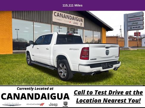 Used 2022 RAM 1500 Laramie AWD/4WD image 9