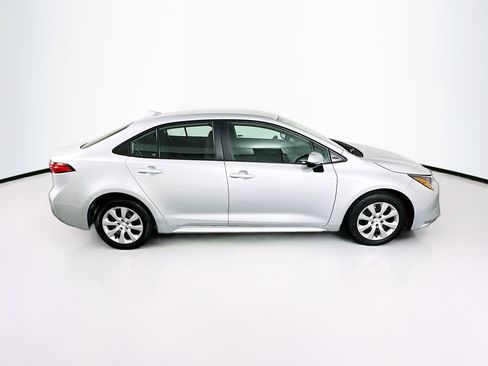 Used 2024 Toyota Corolla LE FWD image 10