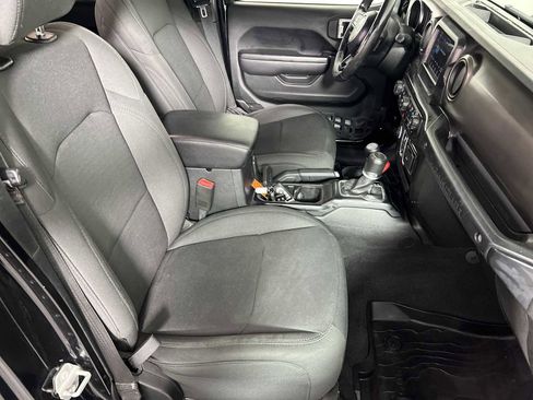 Used 2020 Jeep Wrangler Unlimited Sport S image 24