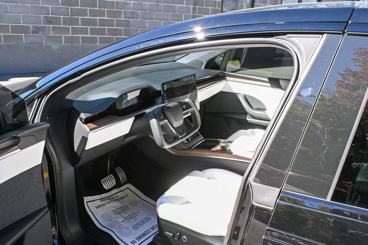 Used 2022 Tesla Model X AWD/4WD image 7