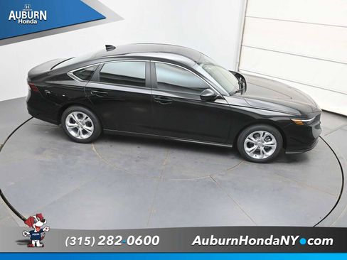 New 2026 Honda Accord LX image 33