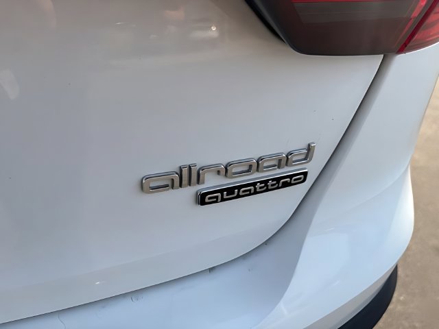 Used 2023 Audi A4 2.0T allroad Premium AWD/4WD image 9