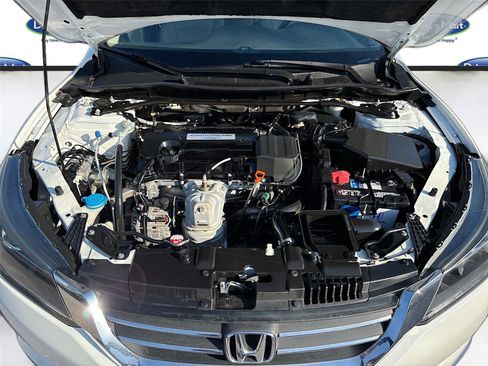 Used 2015 Honda Accord EX-L image 33