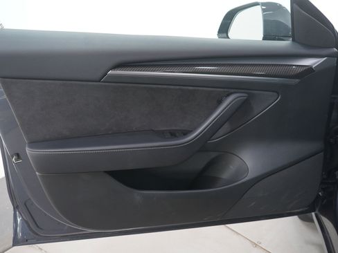 Used 2023 Tesla Model 3 Performance image 17