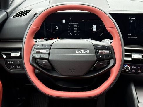 New 2026 Kia Sportage SX Prestige AWD/4WD image 17