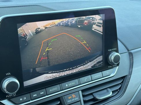 Used 2023 Nissan Altima 2.5 SV image 32