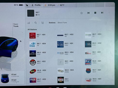 Used 2023 Tesla Model 3 Standard Range image 19