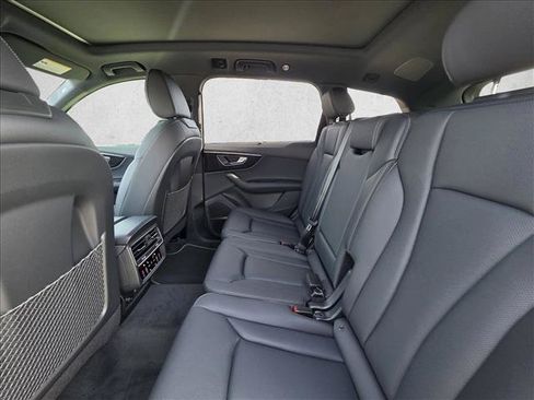 New 2026 Audi Q7 3.0T Premium Plus AWD/4WD image 18