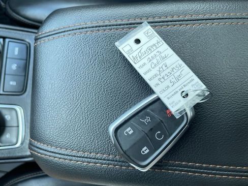 Certified 2023 Cadillac XT4 Sport image 36