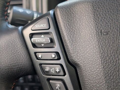 Used 2024 Nissan Titan PRO-4X w/ Pro-4x Convenience Package image 27