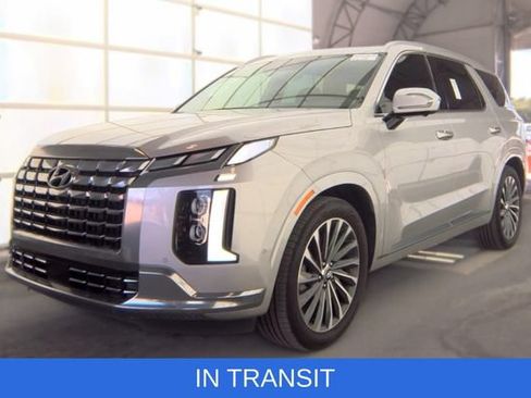 Used 2024 Hyundai Palisade Calligraphy FWD image 1