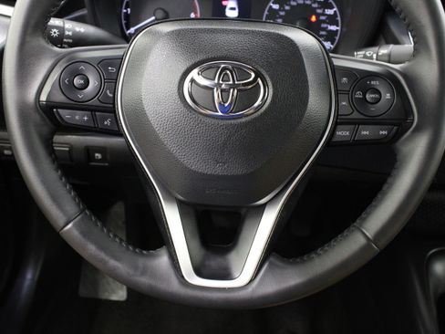 Used 2025 Toyota Corolla SE FWD image 22