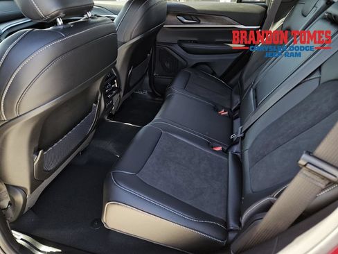 New 2026 Jeep Grand Cherokee Altitude RWD image 10