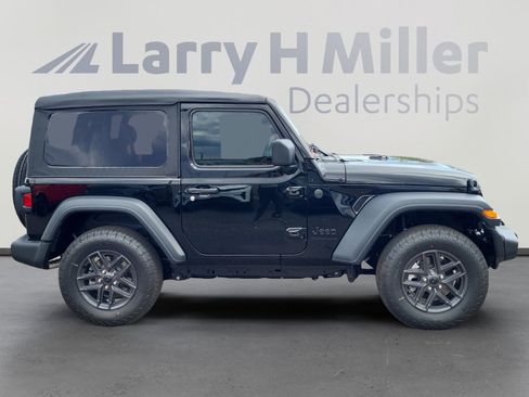 New 2025 Jeep Wrangler Sport image 7