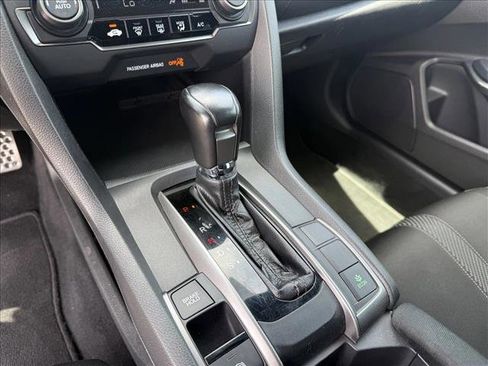 Used 2019 Honda Civic Sport image 14