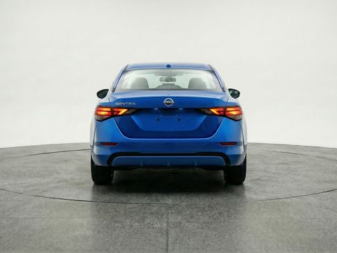 Used 2025 Nissan Sentra SV FWD image 7