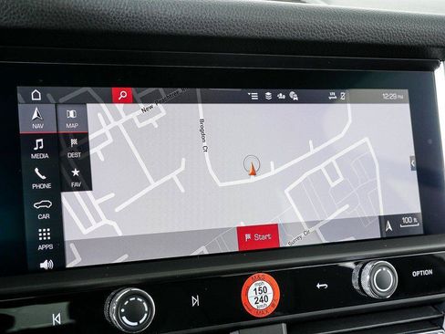 Certified 2026 Porsche Macan Turbo AWD/4WD image 14