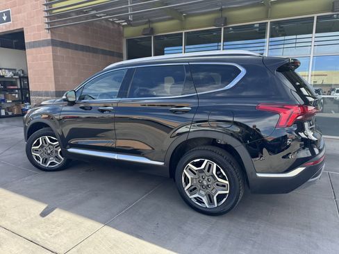 Used 2023 Hyundai Santa Fe Limited image 5