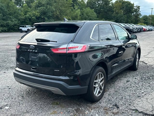 Used 2024 Ford Edge SEL AWD/4WD image 5